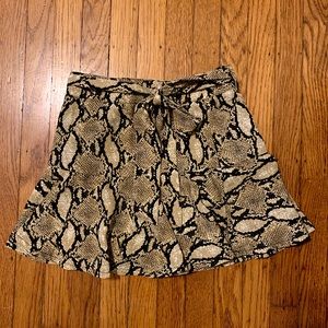Size Small She + Sky Mini Skort